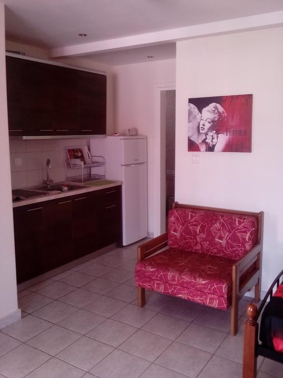 Smell Sea Apartment Paralia Katerinis Ngoại thất bức ảnh